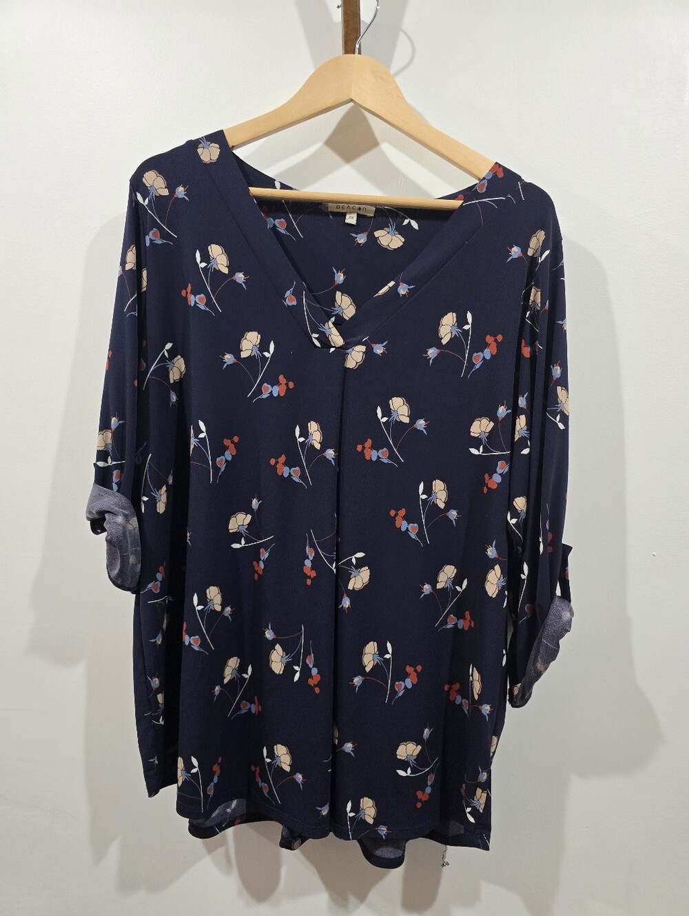 Beacon Plus 2X Navy Floral Draped Neck Tunic Top